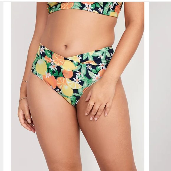 Scoop-Neck Bikini Swim Top and High Rise Bottom - NWT - Picture 5 of 5